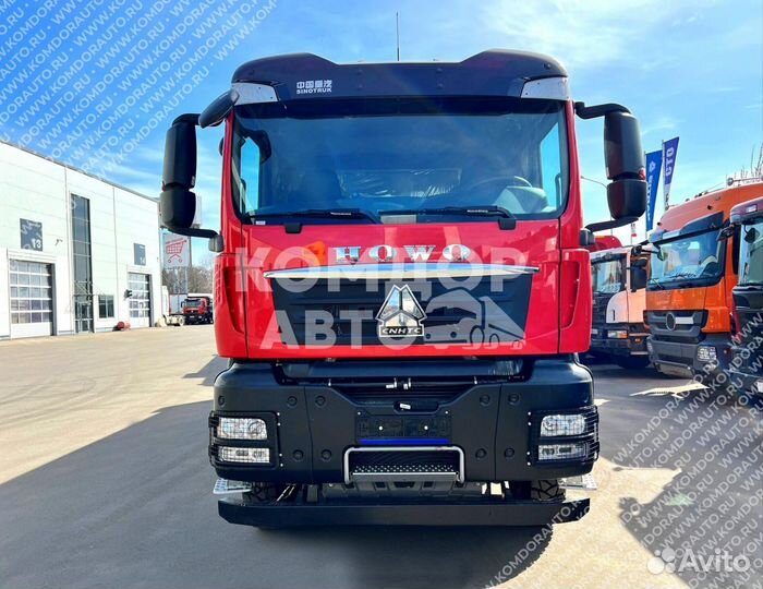 Водитель самосвала