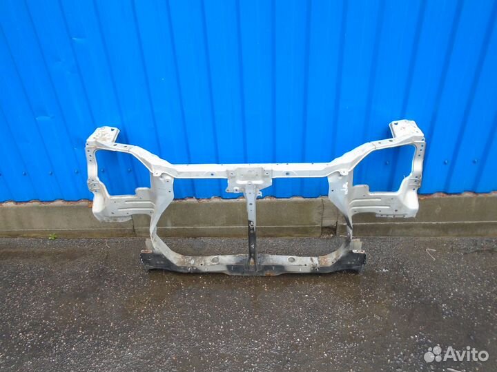 Nissan 62500-8H300 Телевизор в сборе