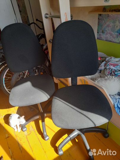 Компьютерное офисное кресло бу