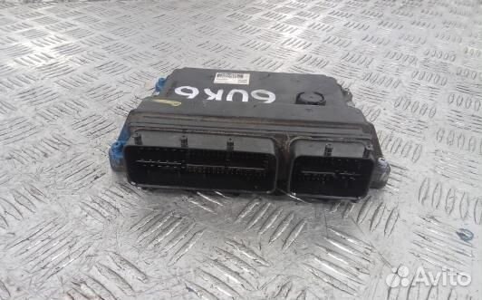 Блок управления двигателем toyota prius XW30 (6UK0