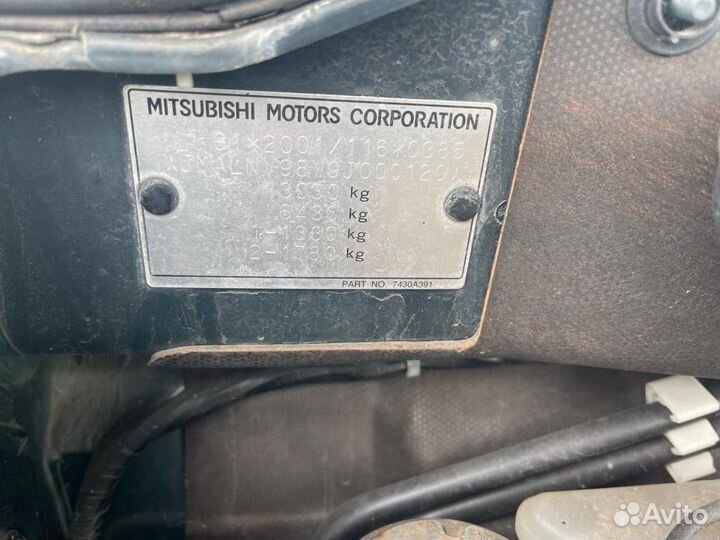 Накладка на порог mitsubishi pajero 4 2009