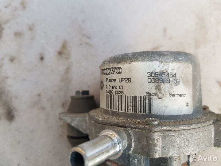 Насос вакуумный тормозной системы volvo-xc70 s60