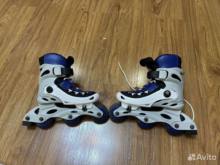 Роликовые коньки