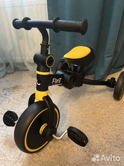 Велосипед беговел 4 в 1