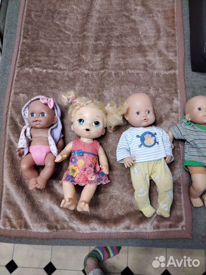 Кукла Beby Alive у врача