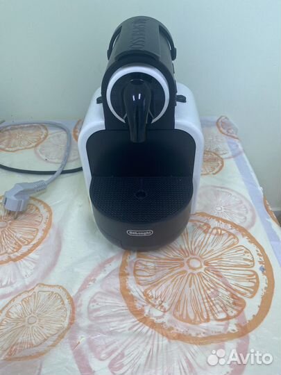 Кофемашина nespresso DeLonghi