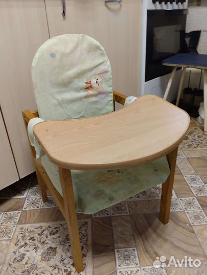 Стульчик для кормления