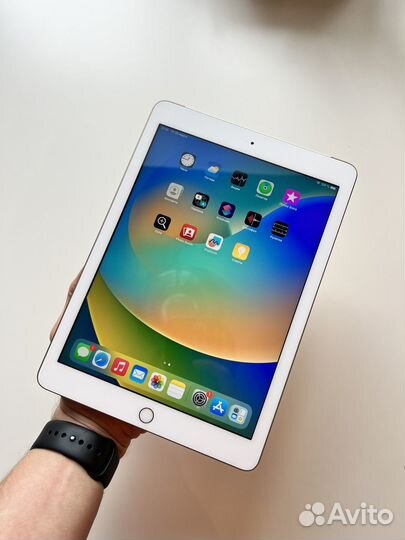 iPad 9.7” 5 поколения 32GB LTE SIM 98 проц. акб
