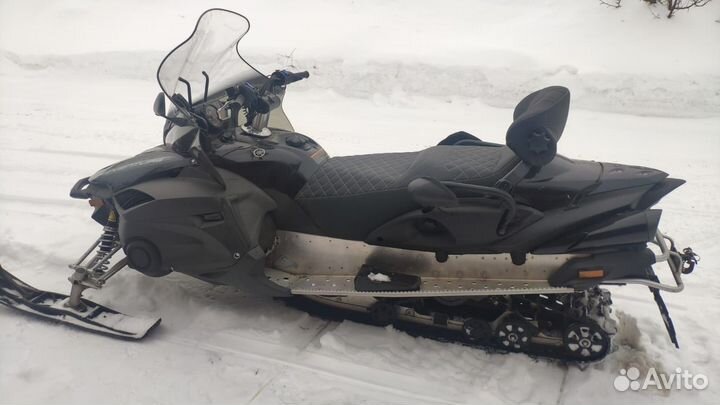 Снегоход Yamaha RS Venture