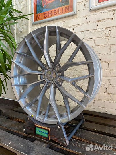 Новые литые диски для BMW/Range Rover Sport R21