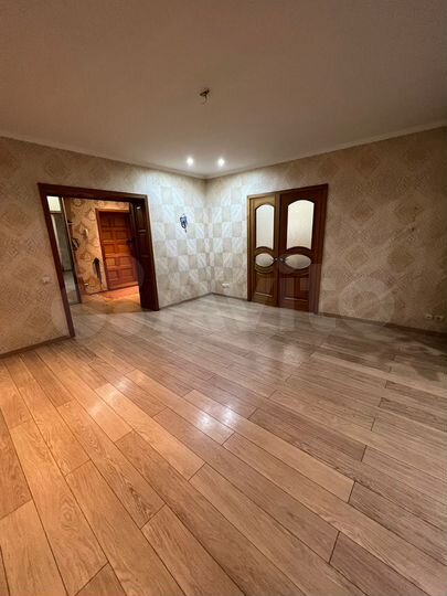 2-к. квартира, 66,9 м², 3/9 эт.