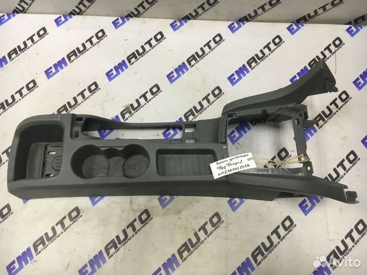 Консоль центральная Форд Фокус 2