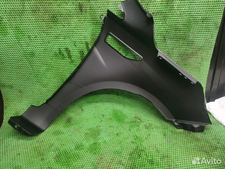Крыло переднее левое Kia Rio 3