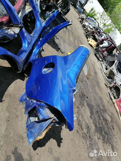 Левая часть кузова четверти крыло лансер 10