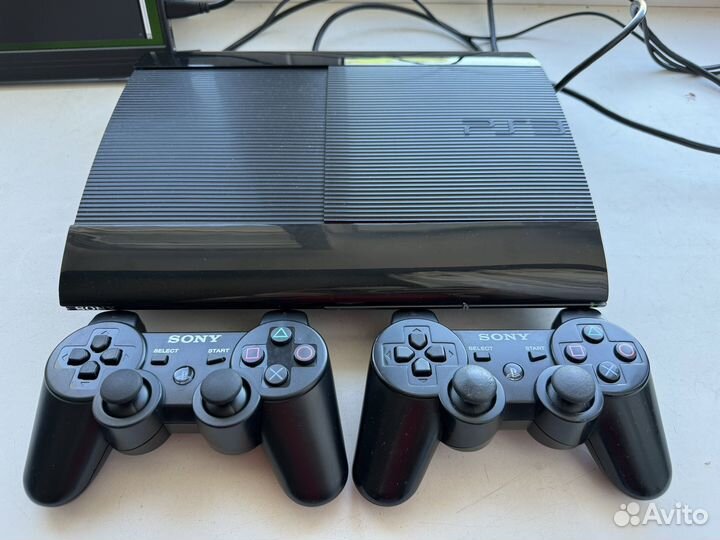 Sony PS3 SS 750Gb 60 игр