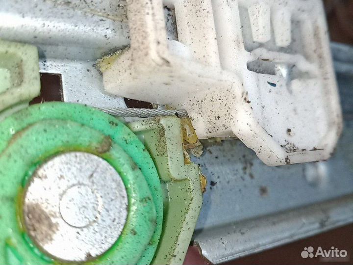 Трапеция стеклоподъемника правая Ваз Калина