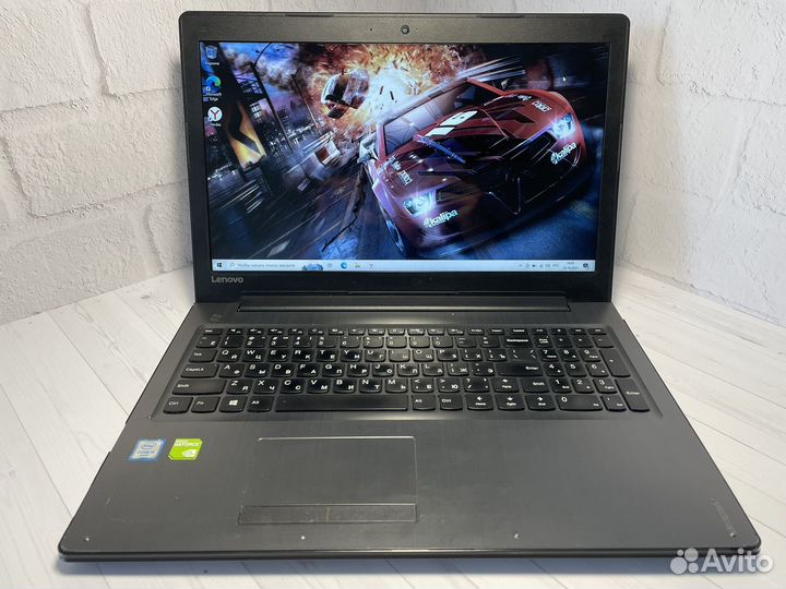 Игровой ноутбук Lenovo i3/12gb/2видеокарты/SSD