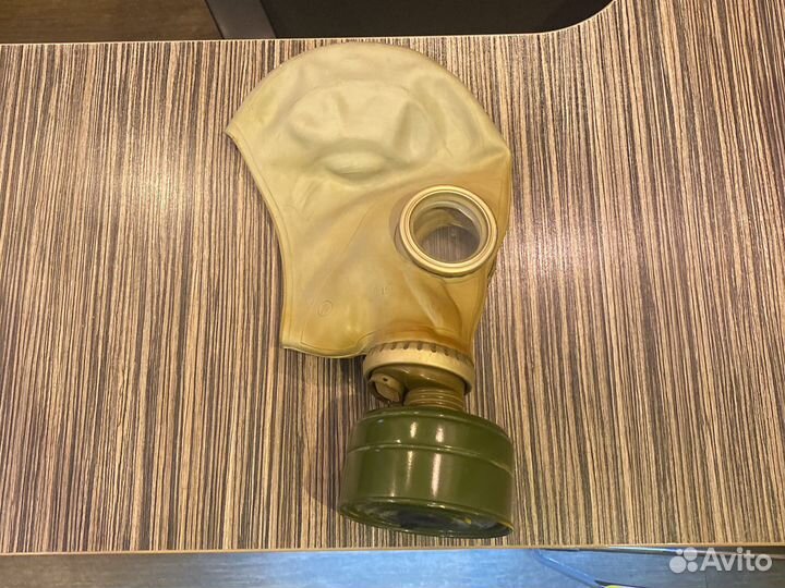 Противогаз