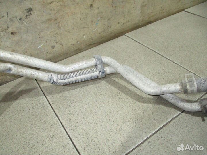 Трубка кондиционера Toyota Hiace 5 (H200)