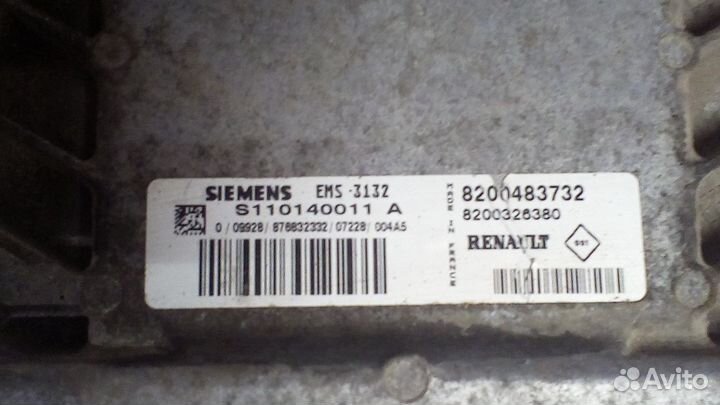 Блок эбу (мозги) Renault Logan 1.4