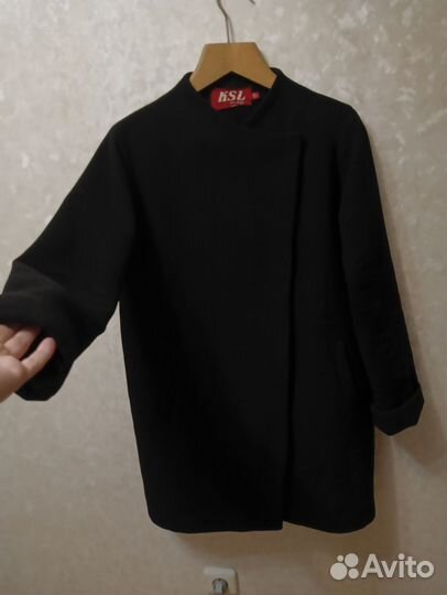 Пальто шерстяное