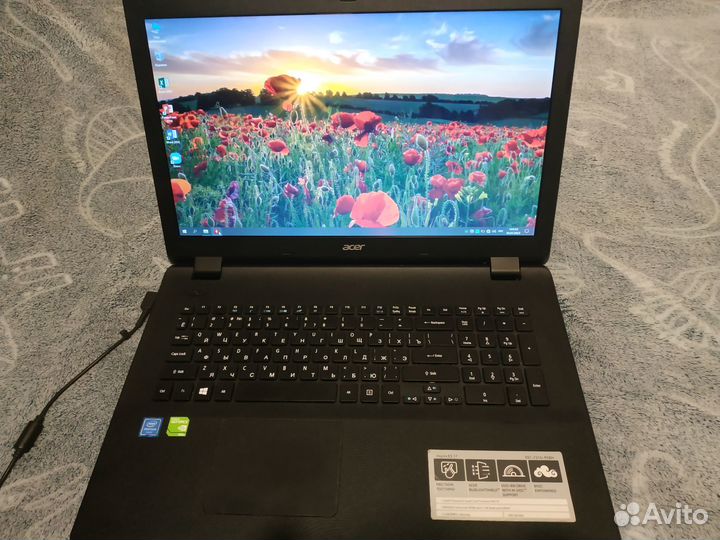 Ноутбук большой 17 дюймов