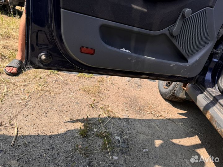 Дверь Skoda Fabia 2003