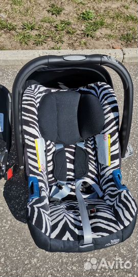 Детское автокресло römer с базой Iso-FIX 0+