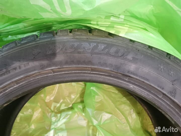 Dunlop SP Winter Ice 02 245/45 R19 102T