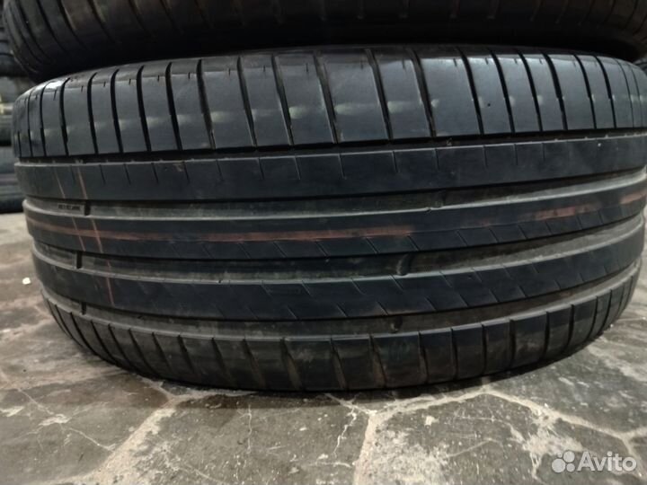 Michelin Pilot Sport 4 SUV 255/45 R20 105W