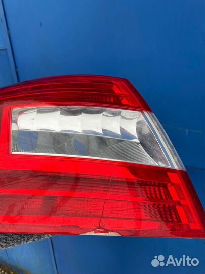 Задний левый фонарь Skoda Octavia A7