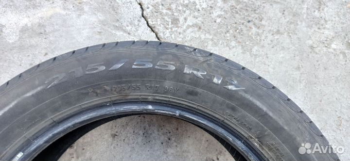 Pirelli Powergy 215/55 R17 98Y