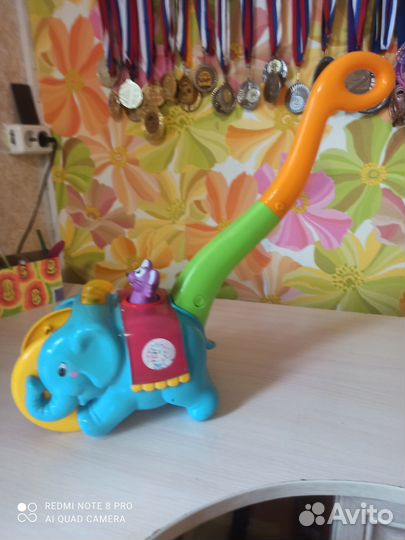 Каталка для малышей. Первые шаги