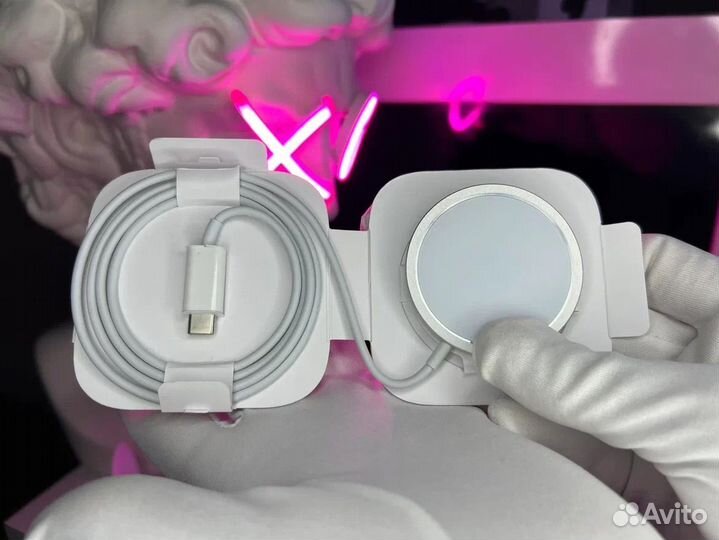 Беспроводная зарядка Magsafe