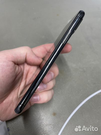 iPhone Xs, 256 ГБ