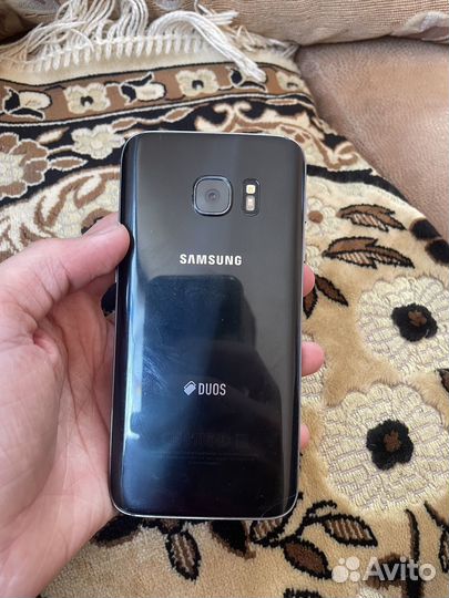 Samsung Galaxy S7, 4/32 ГБ