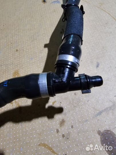 Патрубок системы охлаждения Mercedes V167 AMG