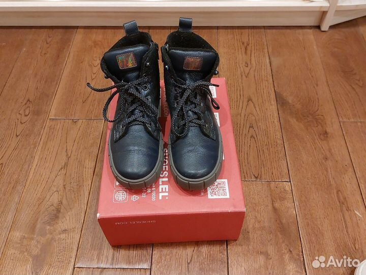 Ботинки демисезонные для девочки 33рр