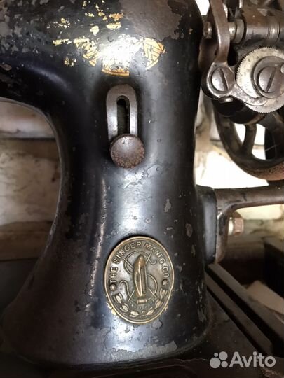 Ручная швейная машинка singer