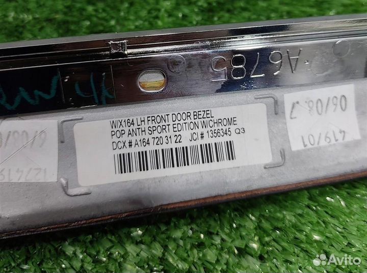 Накладка двери Mercedes Benz ML W164 2007