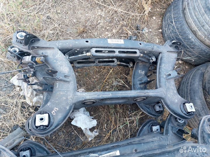 Задняя балка