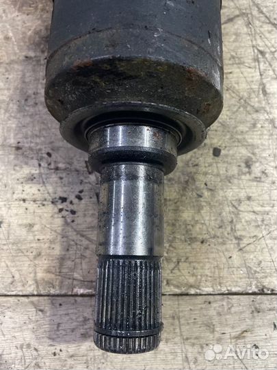 Привод передний левый Mercedes-Benz Gl-Class X164