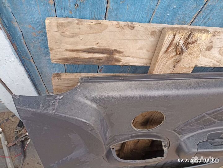 Обшивка передней двери Chevrolet Aveo T200