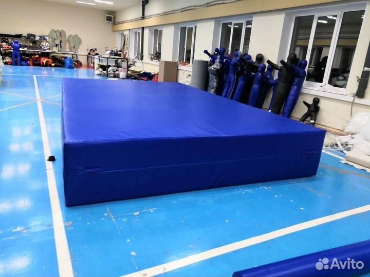 Мат гимнастический, мат страховочный