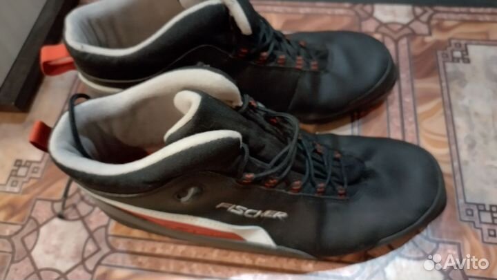 Лыжные ботинки fischer