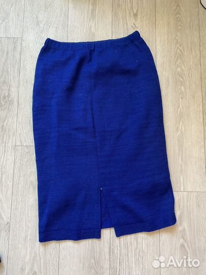 Отдам большой пакет женских вещей