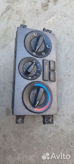 Блок управления печкой Hyundai Elantra XD