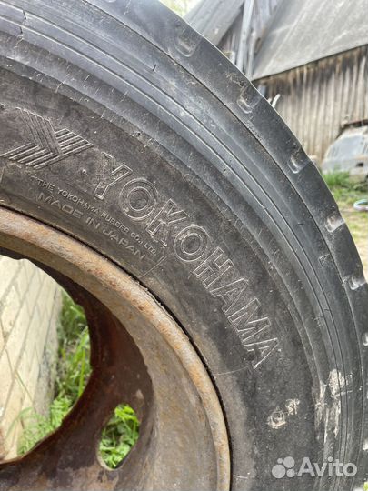 Yokohama 275/70 R22.5