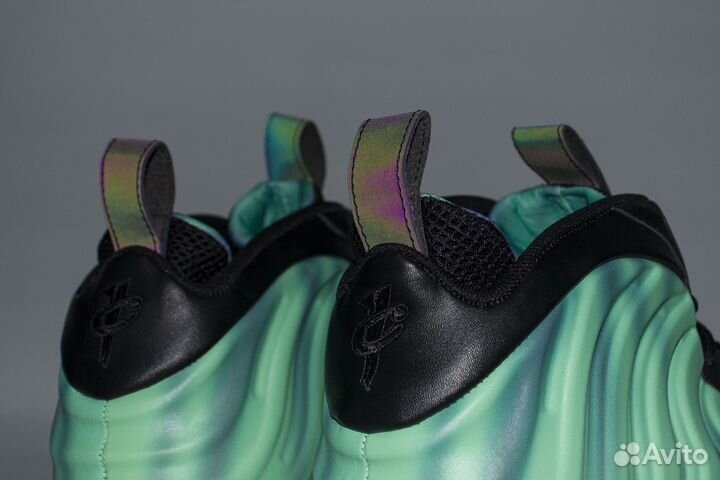 Кроссовки Nike Air Foamposite One Glow