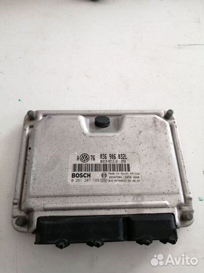 Блок управления двигателем Volkswagen Golf MK4 AXP